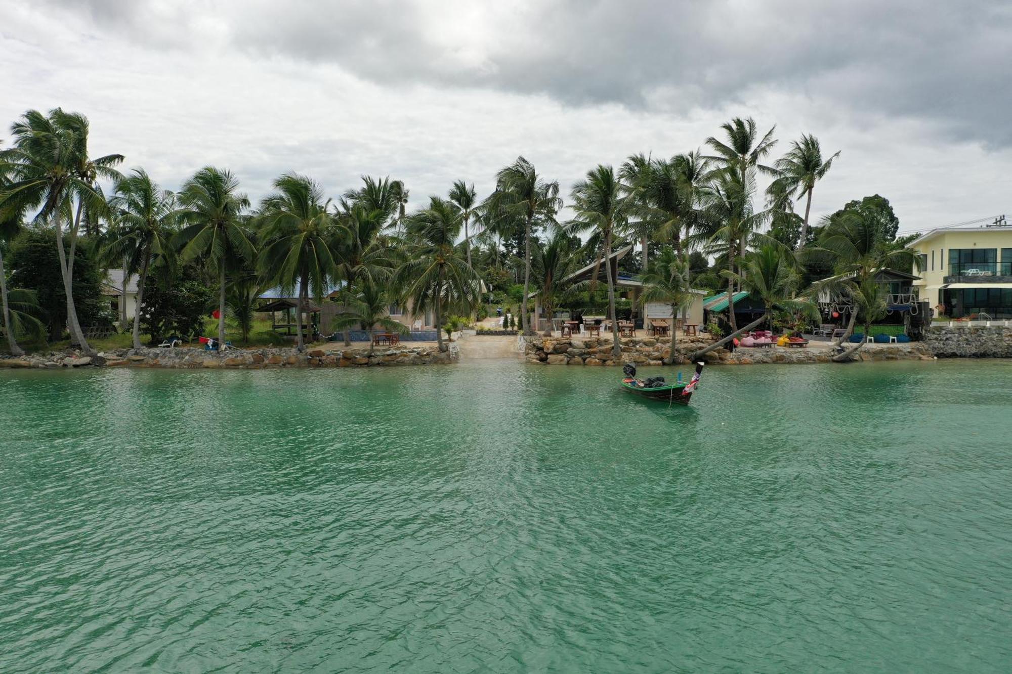 Bungalow Lipa Noi